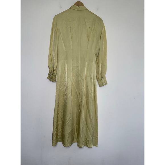 EVERLANE light butter yellow long sleeve textured hammered satin midi maxi dress - Picture 11 of 15